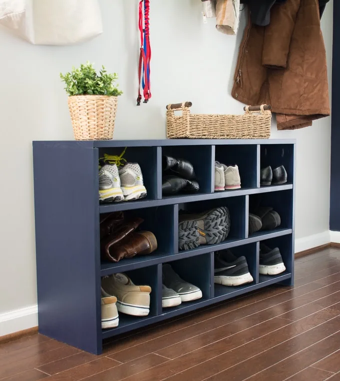 Tall DIY Shoe Cubby Shelf Woodworking Plan – Remodelaholic