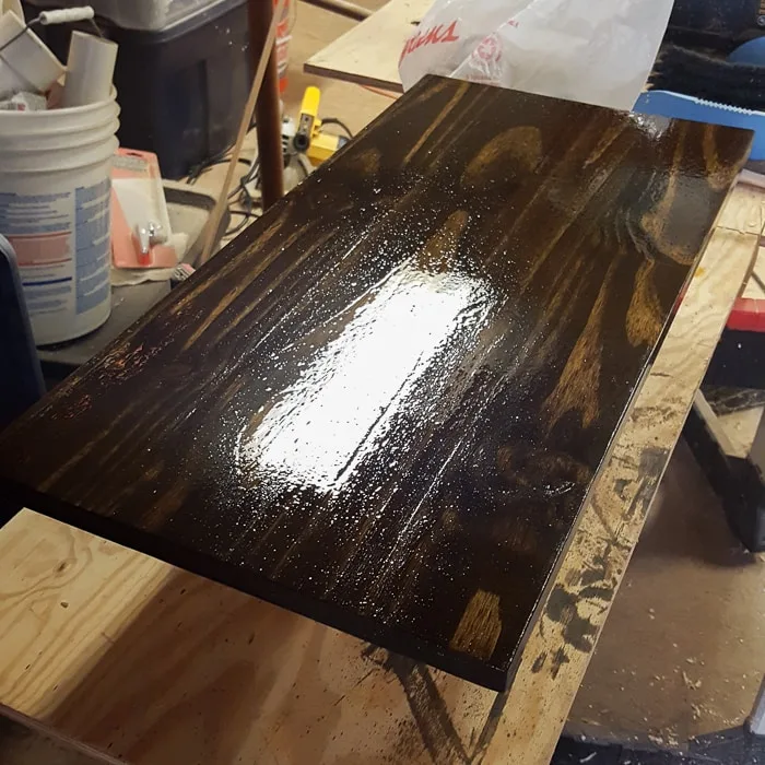 How To Stain And Finish Wood Seal Stained Finish Wood How To Seal Stained