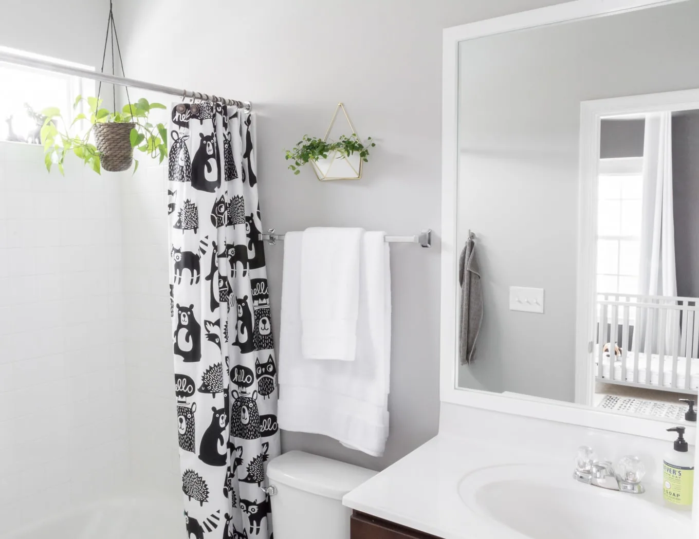 Chic woodland-themed kids bathroom