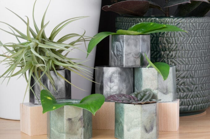 DIY Epoxy Resin Planters Using a Silicone Mold