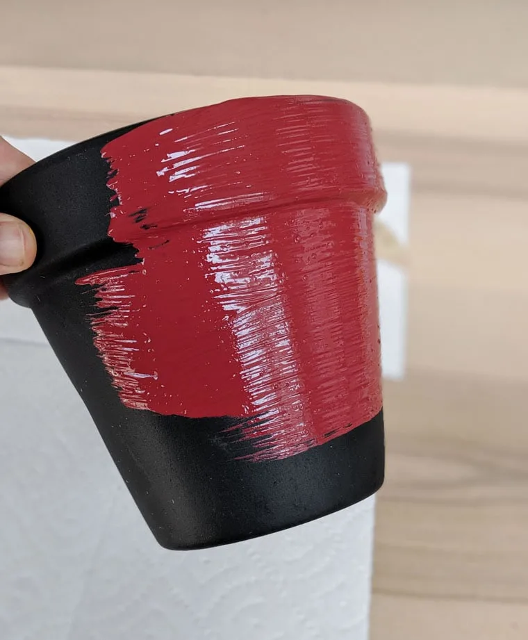 painting a terracotta pot