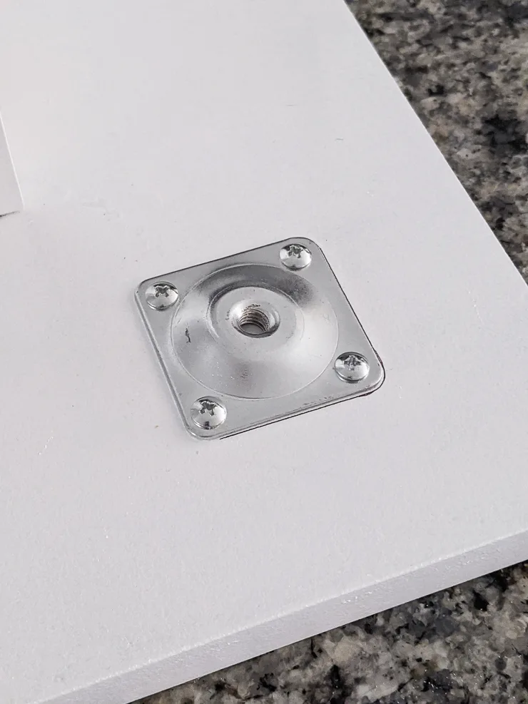 base plate for legs