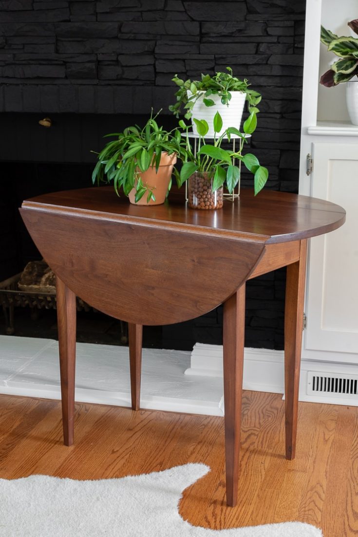 My total beginner's guide to refinishing wood furniture!