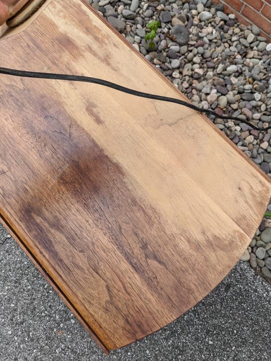 My total beginner's guide to refinishing wood furniture!