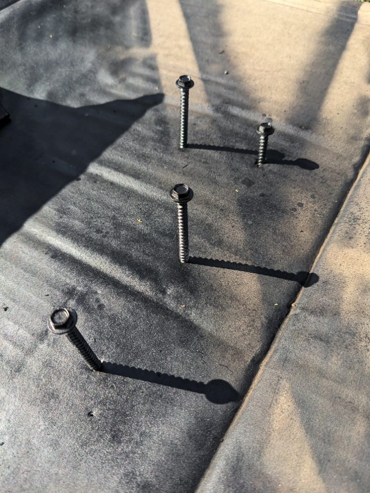 How to paint vent covers to match your walls!