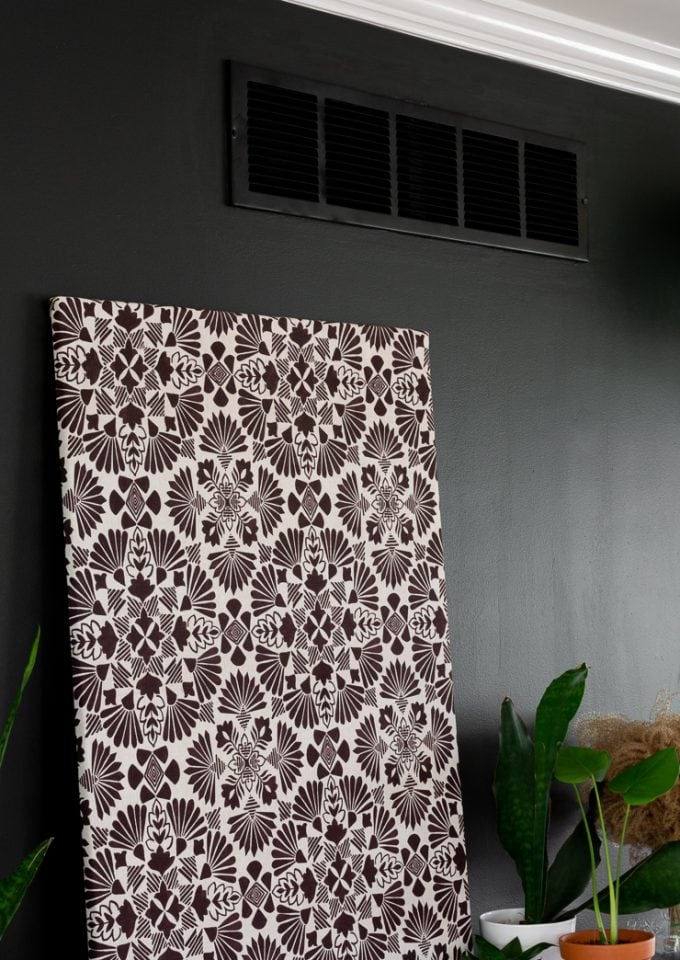 How to paint vent covers to match your walls!